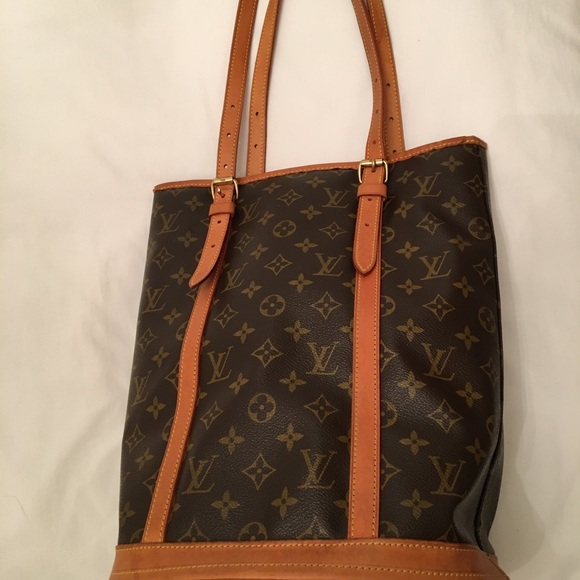 SOLD Louis Vuitton Monogram Bucket Bag - Picture 2 of 16